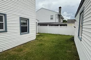 [Address not provided], Levittown, NY 11756 - Photo 29