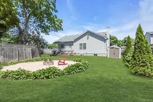 2 Lincoln Ave, Islip Terrace, NY 11752 - Photo 25