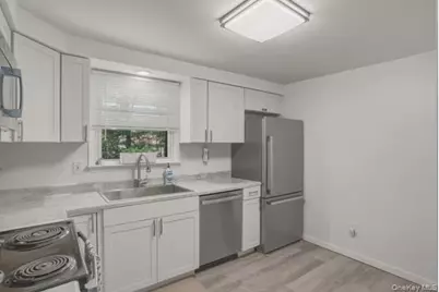 509 Center Street, Newburgh, NY 12550 - Photo 7