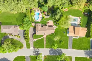 10 S Lot Rd, Smithtown, NY 11787 - Photo 3