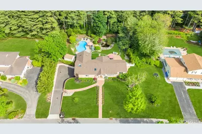 10 S Lot Road, Smithtown, NY 11787 - Photo 5