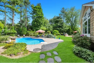 10 S Lot Road, Smithtown, NY 11787 - Photo 41