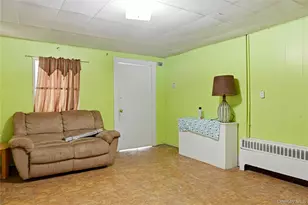 6 Riverview Ave, New Windsor, NY 12553 - Photo 7