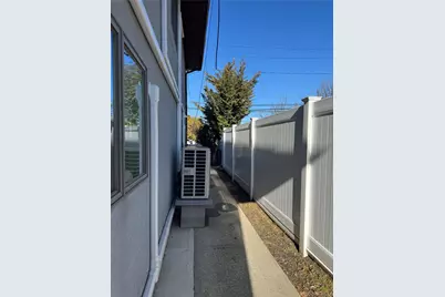15 Belmont Boulevard, Elmont, NY 11003 - Photo 15