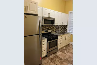 318 Jericho Tpk #1R, Floral Park, NY 11001 - Photo 5