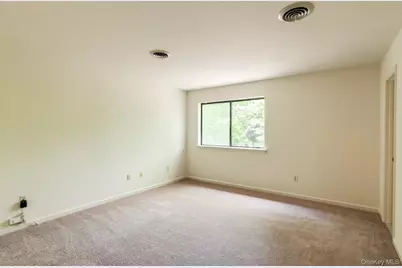 21 Topaz Run, Poughkeepsie, NY 12603 - Photo 15