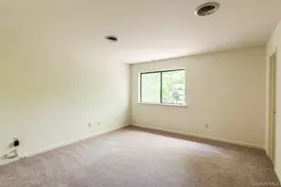 21 Topaz Run, Poughkeepsie, NY 12603 - Photo 15