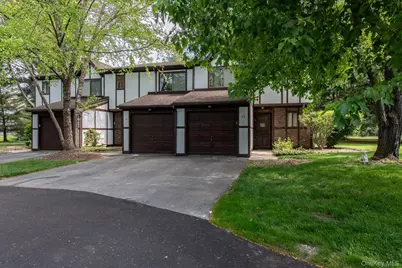21 Topaz Run, Poughkeepsie, NY 12603 - Photo 1