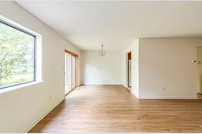 21 Topaz Run, Poughkeepsie, NY 12603 - Photo 7