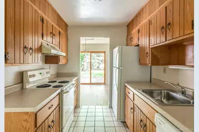 21 Topaz Run, Poughkeepsie, NY 12603 - Photo 9