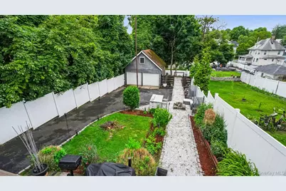 22 Mount Joy Place, New Rochelle, NY 10801 - Photo 33