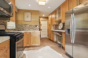 22 Mt Joy Pl, New Rochelle, NY 10801 - Photo 9