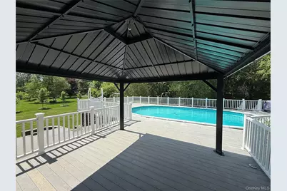 58 Hoose Boulevard, Fishkill, NY 12524 - Photo 11