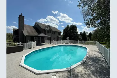 58 Hoose Boulevard, Fishkill, NY 12524 - Photo 9