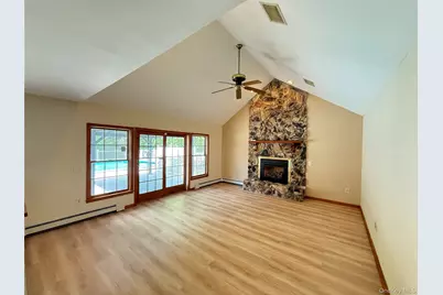 58 Hoose Boulevard, Fishkill, NY 12524 - Photo 29