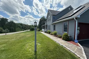 58 Hoose Blvd, Fishkill, NY 12524 - Photo 5