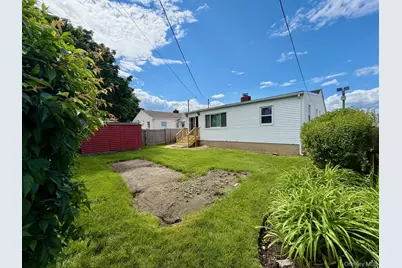 47 Van Buren Street, Freeport, NY 11520 - Photo 17