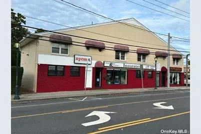 360 Larkfield Road #18, East Northport, NY 11731 - Photo 1