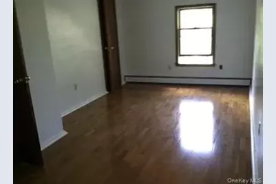 130 Park Avenue, Hicksville, NY 11801 - Photo 11