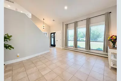 25 Vineyard Way, Mount Sinai, NY 11766 - Photo 7