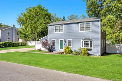 66 Oxhead Road, Centereach, NY 11720 - Photo 3