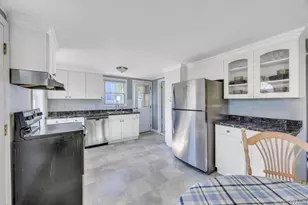 66 Oxhead Rd, Centereach, NY 11720 - Photo 17