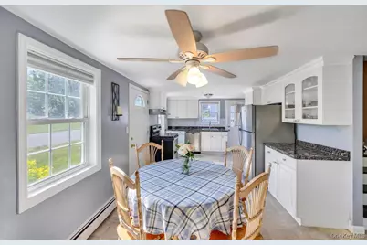 66 Oxhead Road, Centereach, NY 11720 - Photo 13