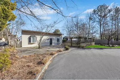 79 C Traction Boulevard, Patchogue, NY 11772 - Photo 1