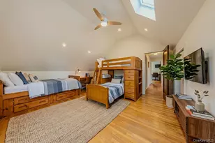 2802 Miles Ave, Bronx, NY 10465 - Photo 13
