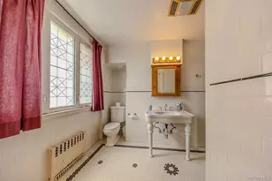 2802 Miles Ave, Bronx, NY 10465 - Photo 21