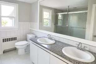 180 Sutton Manor Rd, New Rochelle, NY 10801 - Photo 7