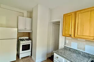 137 Lake Ave, Yonkers, NY 10703 - Photo 5