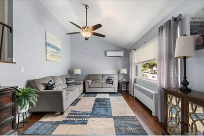 330 Woods Road, North Babylon, NY 11703 - Photo 3