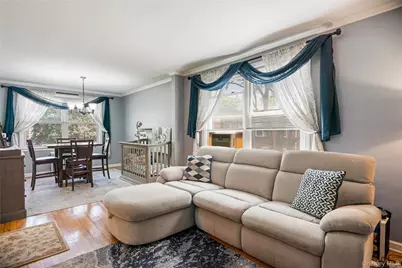 1 Edwards Street #2D, Roslyn Heights, NY 11577 - Photo 17