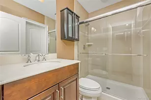 246 Roosevelt Way, Westbury, NY 11590 - Photo 17