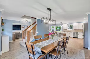 20 Canterbury Ct, Oakdale, NY 11769 - Photo 11