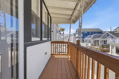 90 Oregon Street, Long Beach, NY 11561 - Photo 11