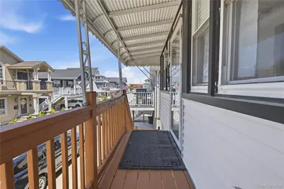 90 Oregon Street, Long Beach, NY 11561 - Photo 1