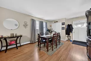 27-28 Williamsburg Dr, Newburgh, NY 12550 - Photo 11