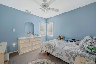 10 Gordon Ave, Westbury, NY 11590 - Photo 15
