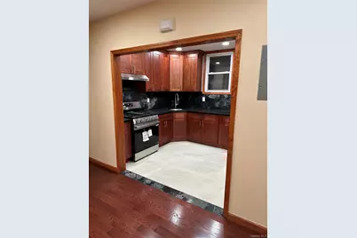 9015 Bayview Place, Brooklyn, NY 11236 - Photo 7