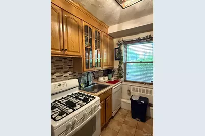 6291 Broadway #A4, Bronx, NY 10471 - Photo 3