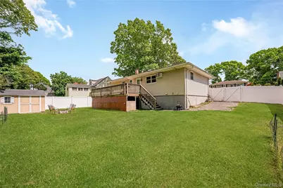 21 Probst Drive, Shirley, NY 11967 - Photo 17