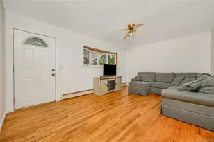 21 Probst Dr, Shirley, NY 11967 - Photo 3
