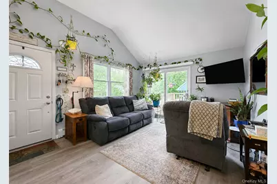 228 Hampton Avenue, Mastic, NY 11950 - Photo 3