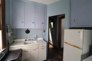 1918 Holland Ave, Bronx, NY 10462 - Photo 9