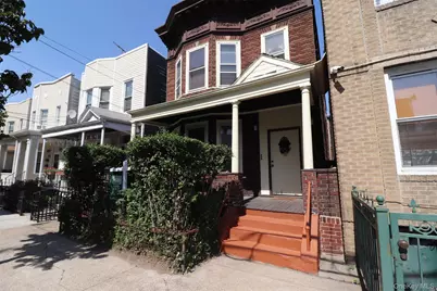 1918 Holland Avenue, Bronx, NY 10462 - Photo 1