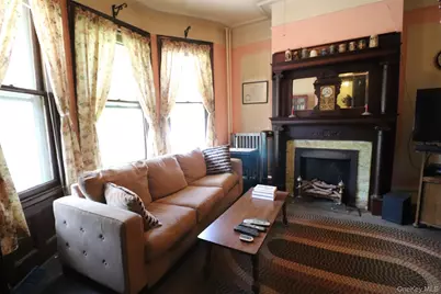1918 Holland Avenue, Bronx, NY 10462 - Photo 3