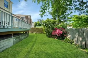 103 Kingsley Dr, Yonkers, NY 10710 - Photo 21