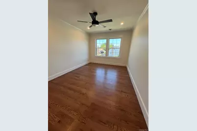 158 Lee Avenue, Hicksville, NY 11801 - Photo 15